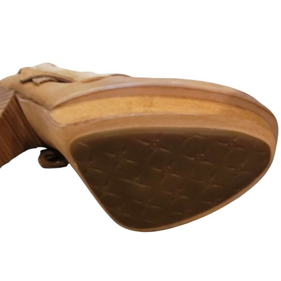 UGG Australia Georgette Ankle Boots in Carmel Suede Size 7 US - Picture 5 of 6